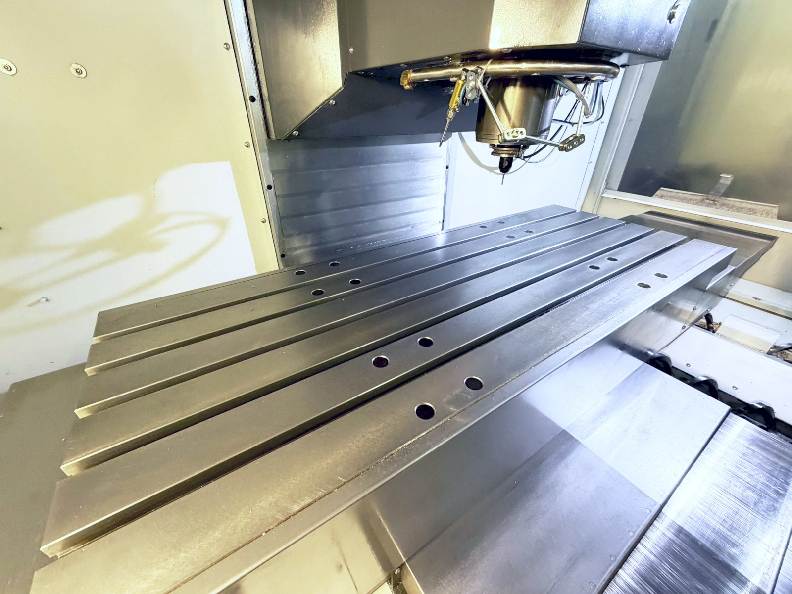 | AJBmetall Frezarka CNC HAAS VF-4SS 22