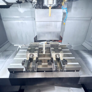 | AJBmetall Frezarka CNC HURCO VMX 24 i 3